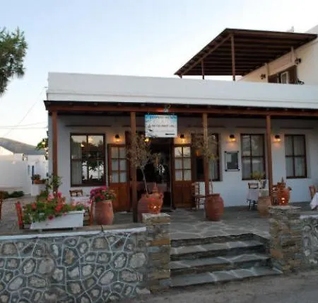 Artemon Hotel 3*