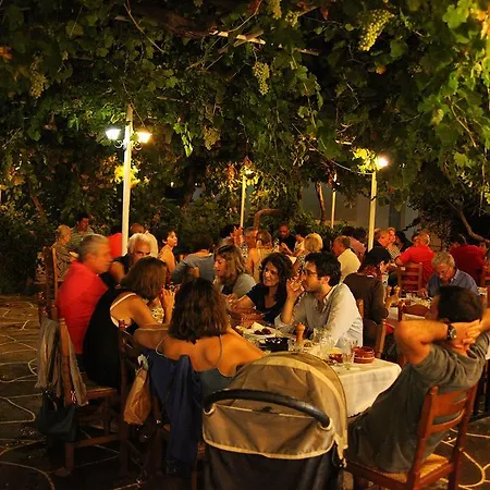 מלון Artemon Hotel 3*
