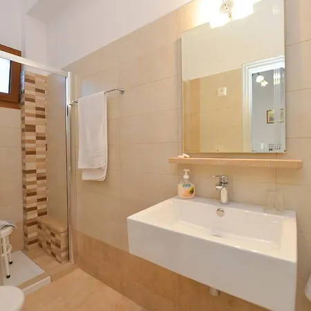 فندق Artemon Hotel أرتيموناس