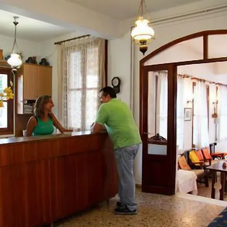 Hotell Artemon Hotel