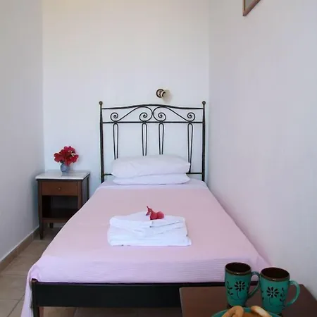 מלון Artemon Hotel