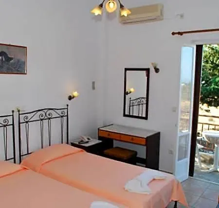 Artemon Hotel 3*