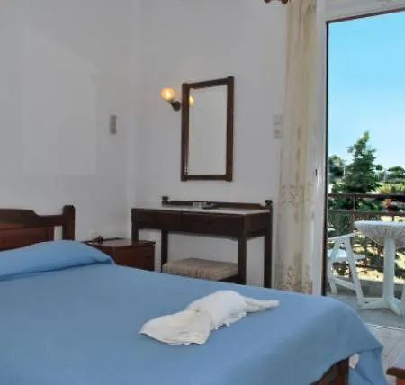 Artemon Hotel فندق أرتيموناس