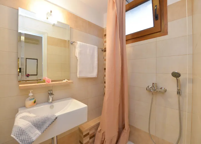 αρτεμών Αρτεμώνας