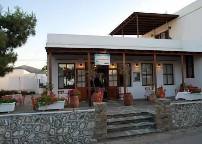 αρτεμών Ξενοδοχείο Αρτεμώνας