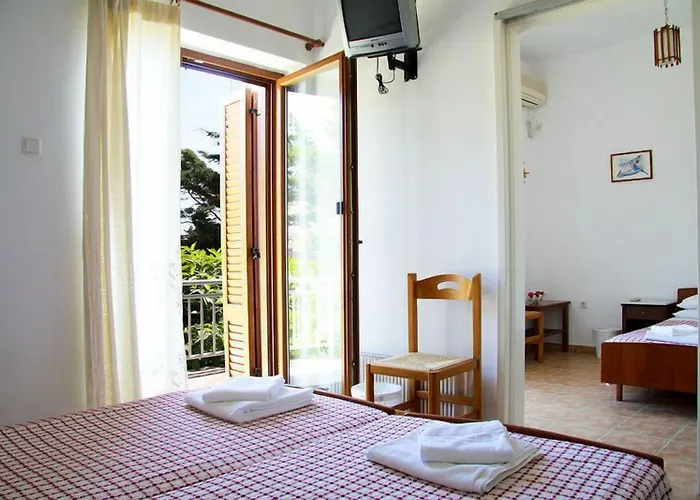 αρτεμών Αρτεμώνας